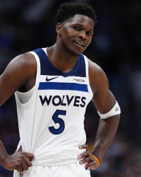 开云官方网站-华子25中10嫌垃圾？打铁程度放历史还排不上号！一人曾27中5